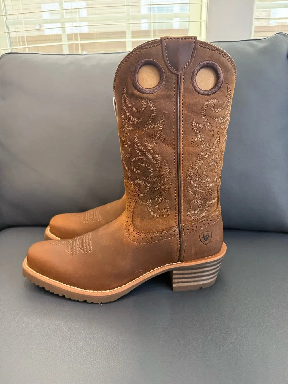 Ariat Hybrid Roughstock Cowboy Boots Square Toe Leather Men Size 7 D Medium